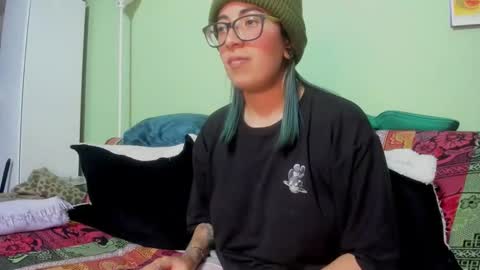 Waningrose  Lu online show from February 11, 2025, 6:44 pm