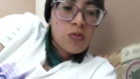 Waningrose  Lu online show from October 19, 2025, 11:27 pm