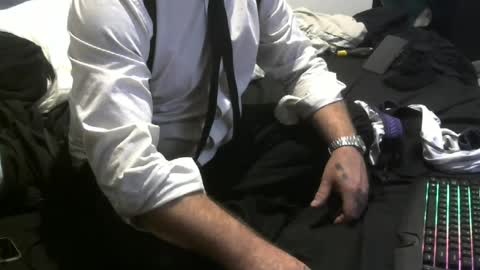 Snapshot of wanksesh chatting on June 17, 2026, 12:07 pm Kori online show from June 17, 2026, 12:07 pm