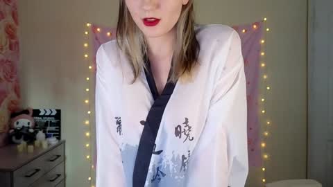 Kate online show from January 19, 2025, 8:18 am