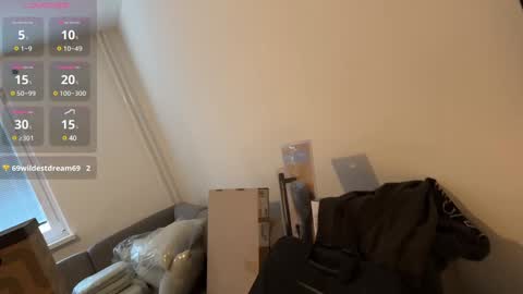 new online show from December 3, 2024, 10:50 am