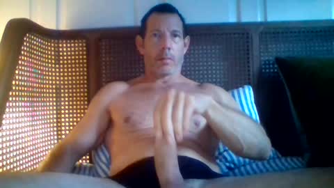 Snapshot of want_to_be_recognized chatting on July 16, 2026, 4:29 am want_to_be_recognized online show from July 16, 2026, 4:29 am