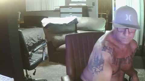 inittogetitin online show from November 9, 2025, 4:44 am