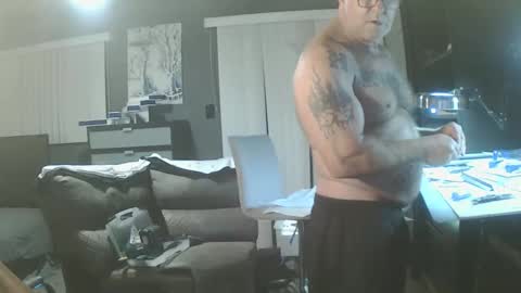 inittogetitin online show from December 15, 2025, 8:07 am