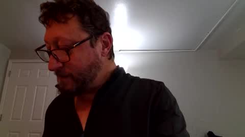 wantstoperform online show from December 14, 2025, 2:33 pm