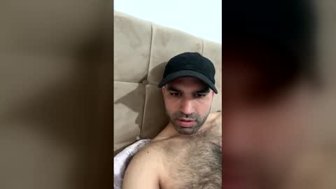 waqasshaukat762 online show from April 18, 2026, 7:07 pm