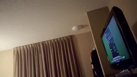 warmwetcaramel online show from November 12, 2025, 9:42 am