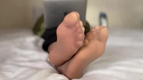 Angel A online show from October 16, 2025, 3:07 am