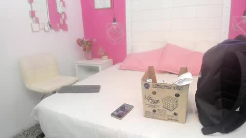 Snapshot of watson_crystal00 chatting on May 27, 2026, 1:30 pm Milf Latina online show from May 27, 2026, 1:30 pm