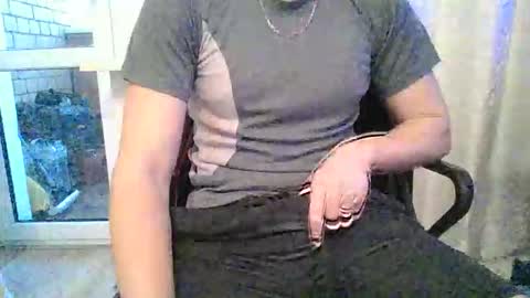 Snapshot of wbch chatting on January 18, 2026, 1:37 pm Anton online show from January 18, 2026, 1:37 pm