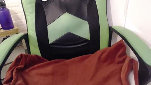 Trixie 3 online show from January 20, 2025, 2:36 pm