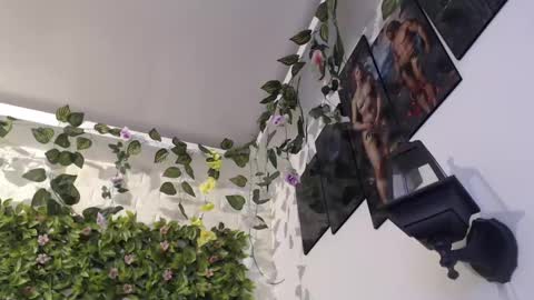 Trixie 3 online show from January 29, 2025, 7:43 pm