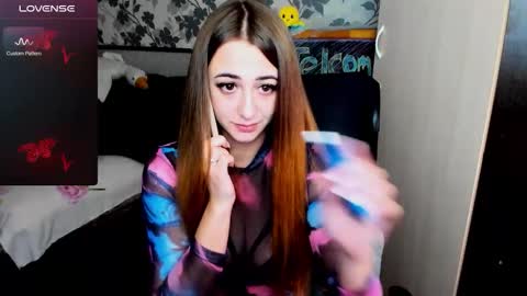 Maya online show from October 27, 2025, 5:00 am