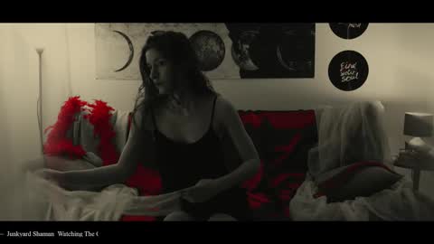 Coraline online show from January 17, 2025, 6:12 pm