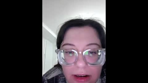 Marina online show from November 6, 2025, 3:46 pm