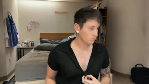 webslingxxxx online show from December 4, 2024, 10:41 pm