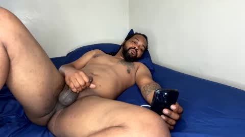 WeDaShit Come Vibe with me . online show from May 1, 2026, 6:23 pm