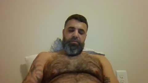 Snapshot of weezy210 chatting on October 19, 2025, 12:33 am Weezy online show from October 19, 2025, 12:33 am