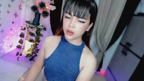 Hi Im LOVIE Please dont forget to follow and thumbs up me online show from April 17, 2026, 2:25 am