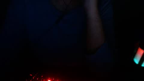 Snapshot of wellingtont chatting on October 6, 2025, 6:44 am wellingtont online show from October 6, 2025, 6:44 am