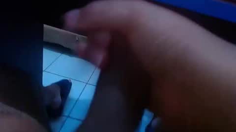 Snapshot of wellingtont chatting on October 25, 2025, 7:19 pm wellingtont online show from October 25, 2025, 7:19 pm