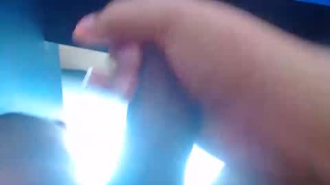 Snapshot of wellingtont chatting on October 31, 2025, 10:49 am wellingtont online show from October 31, 2025, 10:49 am