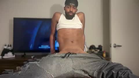 Snapshot of wellpackaged_ chatting on May 5, 2026, 5:26 am Langston online show from May 5, 2026, 5:26 am