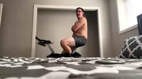 Snapshot of weloveleggings chatting on November 3, 2025, 8:32 pm weloveleggings online show from November 3, 2025, 8:32 pm