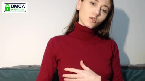 Milena online show from November 16, 2025, 8:25 pm