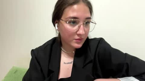 Snapshot of wendolynmusil chatting on May 24, 2026, 1:16 pm Anna online show from May 24, 2026, 1:16 pm