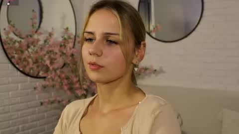 Im Wendy online show from June 15, 2026, 9:06 pm