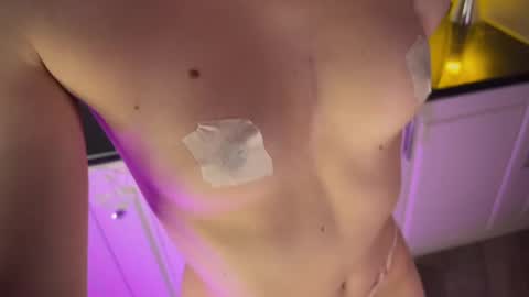 Snapshot of wendy_amber chatting on January 20, 2025, 9:53 pm Daisy online show from January 20, 2025, 9:53 pm