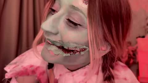 Snapshot of wendy_amber chatting on October 31, 2025, 3:46 pm Daisy online show from October 31, 2025, 3:46 pm