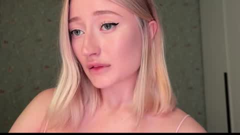 Daisy    online show from February 1, 2026, 5:00 pm