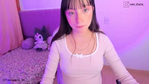 Wenstacie INDEPENDENT MODEL online show from November 7, 2025, 2:00 am