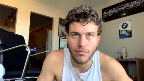 Topjitt online show from December 6, 2024, 7:34 pm