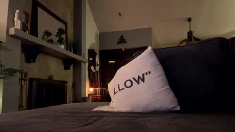 Topjitt online show from March 12, 2026, 12:06 am