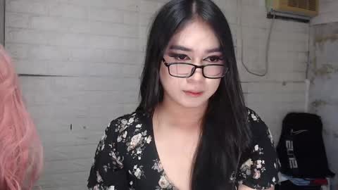 andrew online show from October 10, 2025, 6:56 am