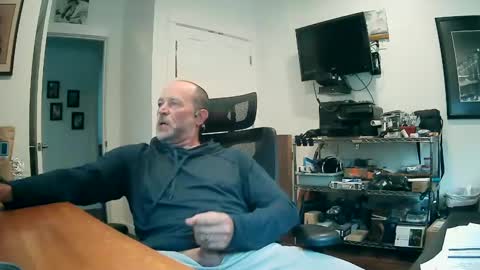 weseeyouwatching online show from October 8, 2025, 8:28 pm