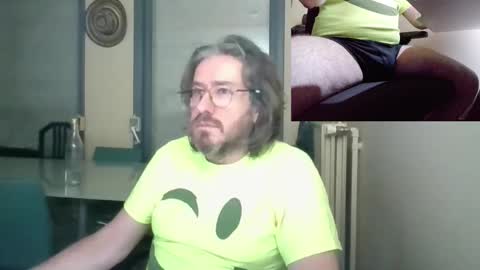 Snapshot of wesh_wesh chatting on January 9, 2026, 7:44 am wesh wesh online show from January 9, 2026, 7:44 am