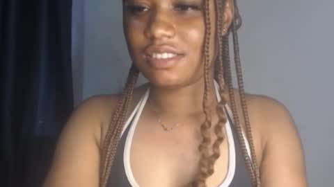 Snapshot of wet_juicypussy chatting on December 5, 2024, 11:38 am queen online show from December 5, 2024, 11:38 am