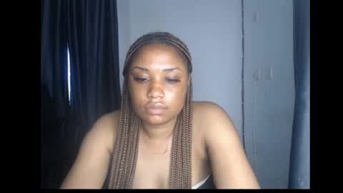 Snapshot of wet_juicypussy chatting on December 9, 2024, 12:40 pm queen online show from December 9, 2024, 12:40 pm