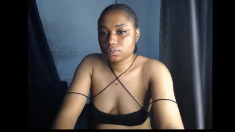 Snapshot of wet_juicypussy chatting on December 28, 2024, 9:42 am queen online show from December 28, 2024, 9:42 am