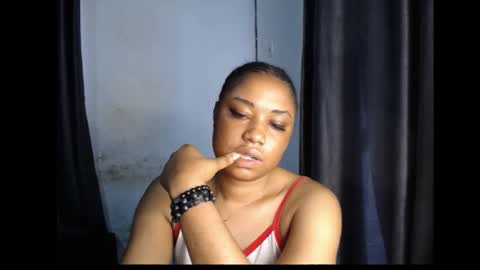 Snapshot of wet_juicypussy chatting on December 30, 2024, 10:53 am queen online show from December 30, 2024, 10:53 am