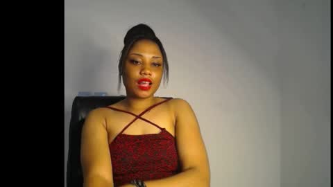 Snapshot of wet_juicypussy chatting on January 13, 2025, 9:42 pm queen online show from January 13, 2025, 9:42 pm