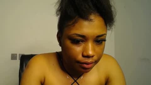 Snapshot of wet_juicypussy chatting on January 21, 2025, 6:23 pm queen online show from January 21, 2025, 6:23 pm
