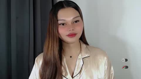 Snapshot of wet_velvet_xo chatting on February 8, 2026, 11:24 am wet_velvet_xo online show from February 8, 2026, 11:24 am