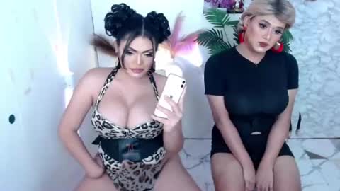 Snapshot of wetandwild10inches chatting on June 22, 2026, 2:47 pm Dior Anderson online show from June 22, 2026, 2:47 pm