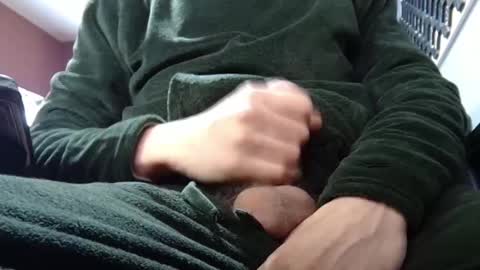 Snapshot of wetbigdickstream chatting on March 9, 2025, 7:45 am Wetbigdickstream online show from March 9, 2025, 7:45 am