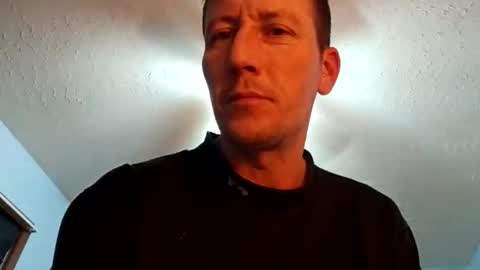 Snapshot of wetduck77777 chatting on February 4, 2026, 8:20 am wetduck77777 online show from February 4, 2026, 8:20 am